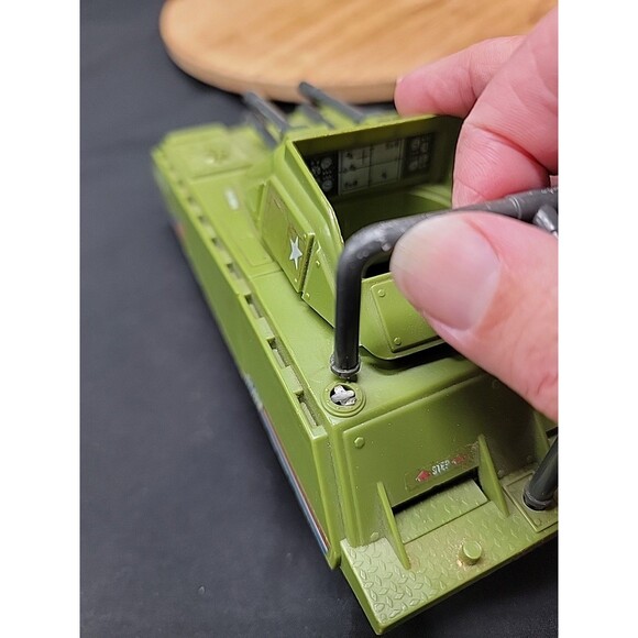 Vintage 1985 Hasbro GIJOE Arah Armadillo M2710 Military Tank Green Plastic Toy - Picture 8 of 8